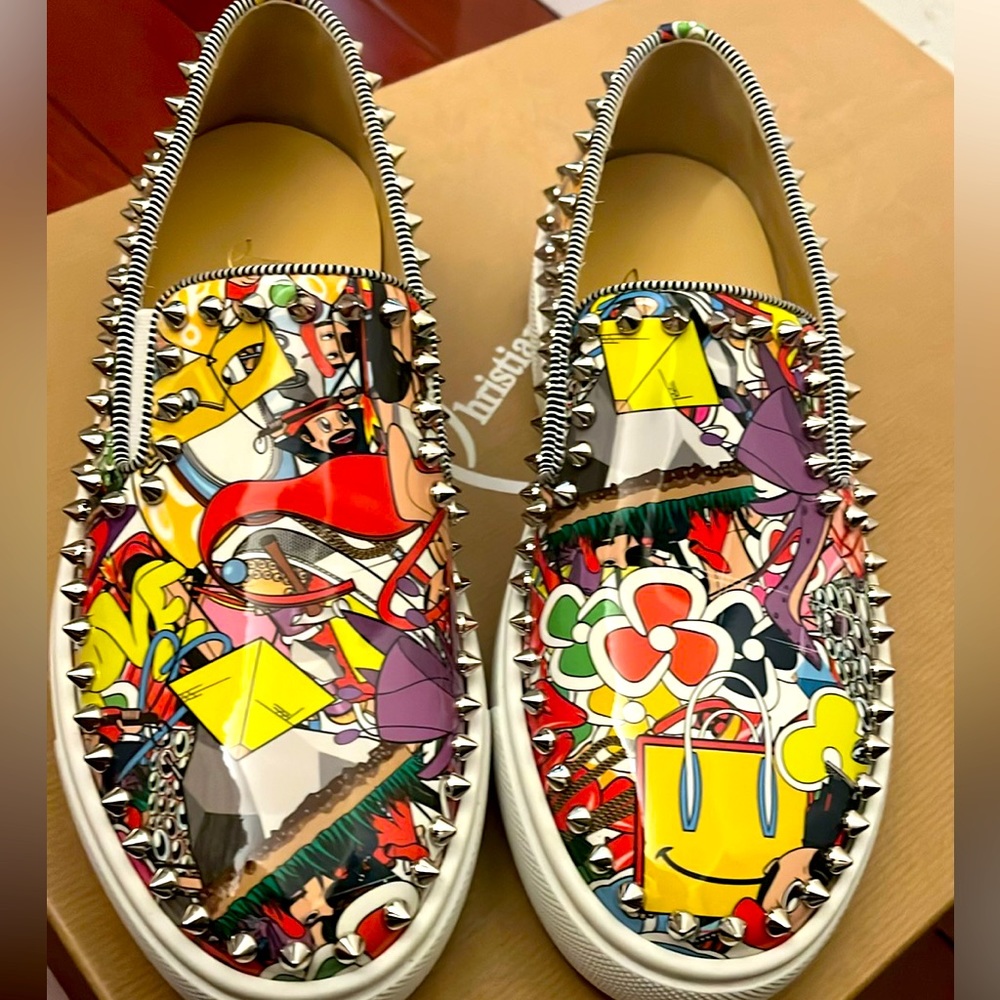 Chrisitan Louboutin super pik boat flat low top slip size 36.5